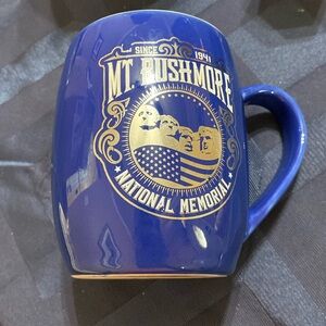 Mount Rushmore Coffee Mug. hand wash only